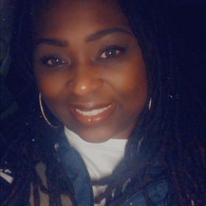 Meet your Posher, Jillian